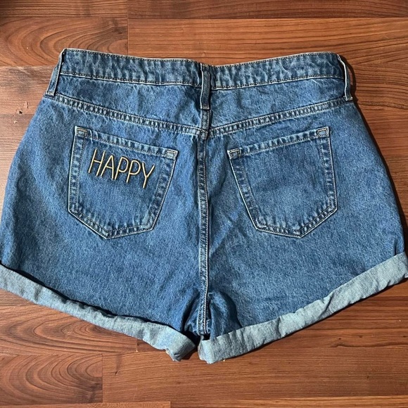 Happy high wasted denim shorts - Picture 3 of 3